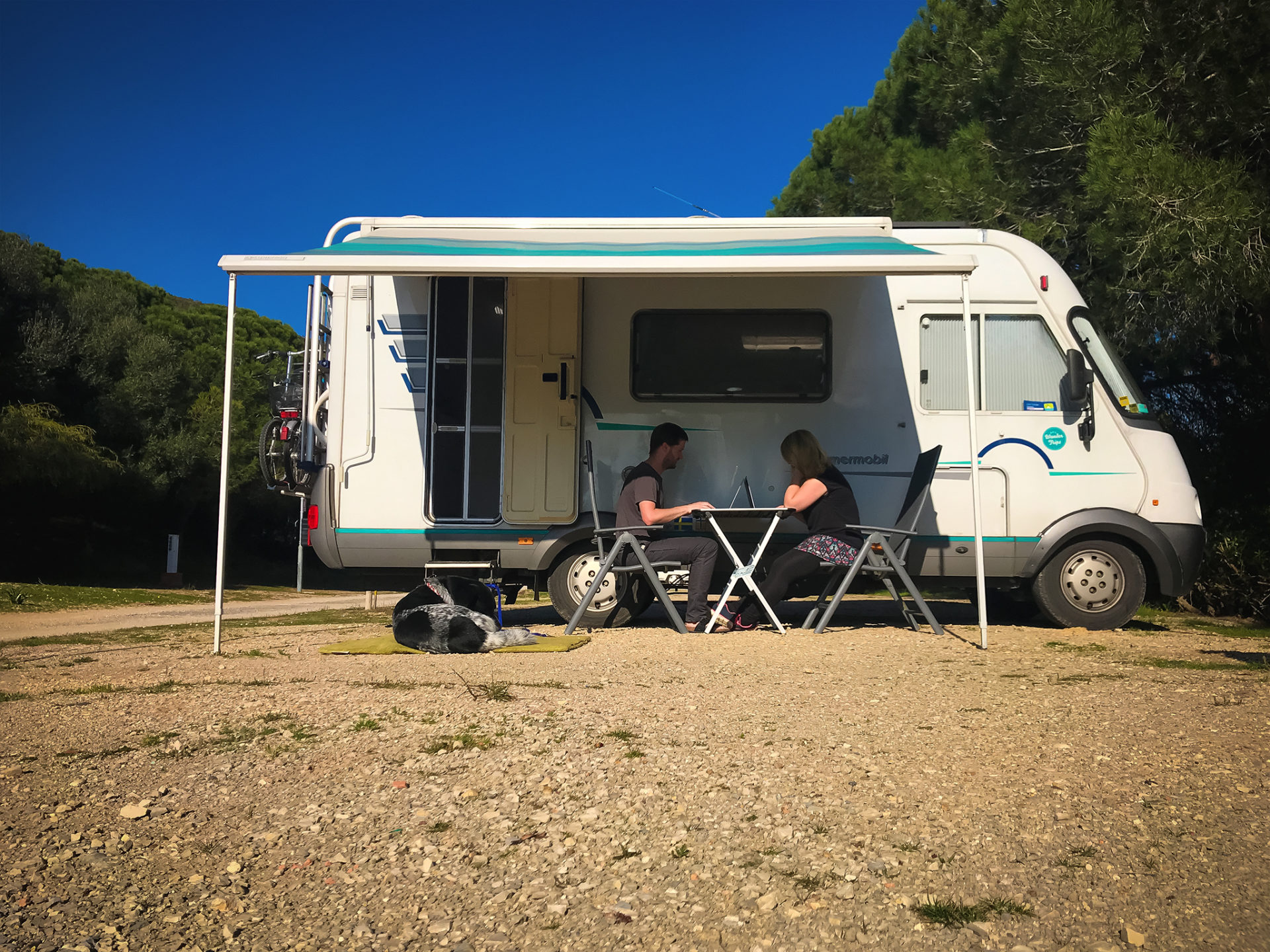 Arbeiten im Wohnmobil Wie wir reisen und arbeiten verbinden Wundertrips